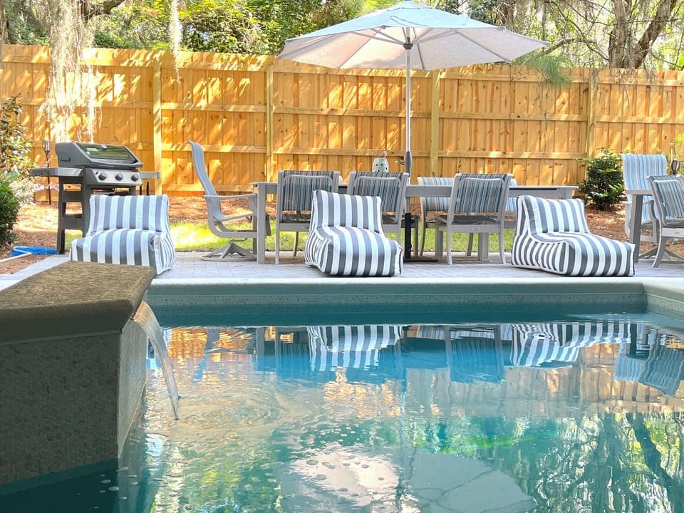 129 Mahi Pool