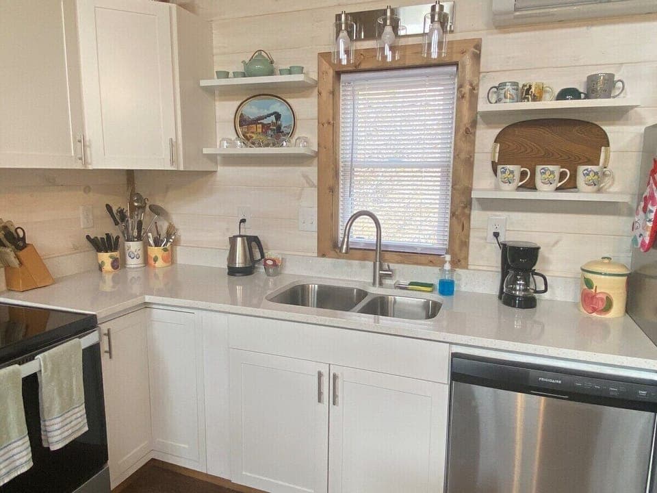 Cabin, Private Bathroom | Shared kitchen