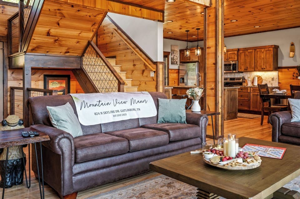 Mountain View Manor