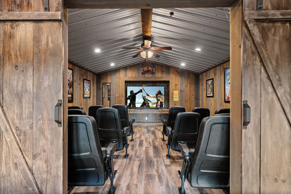 Private theater with real cinema seating & Blu-ray player