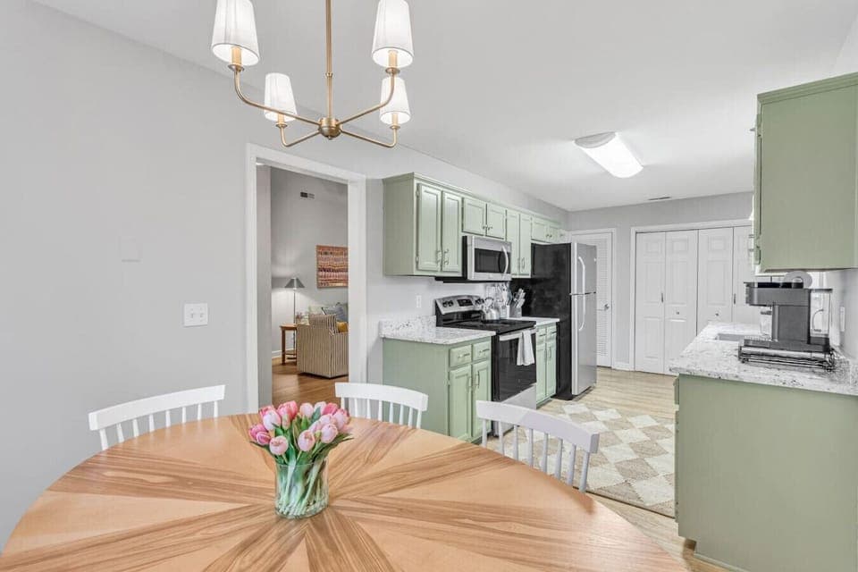 Kitchen and dining room are off of the living room.