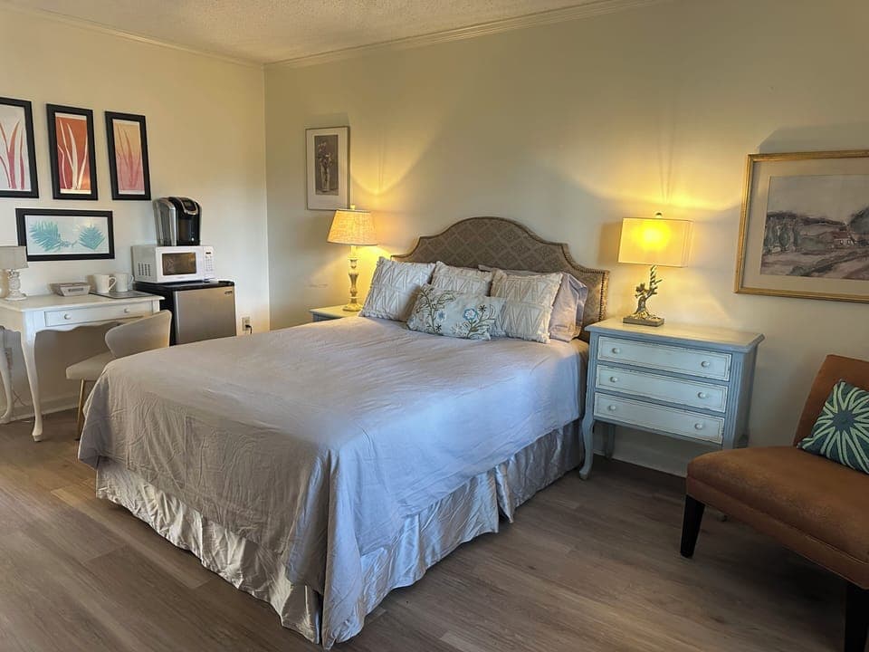 Provence Room
