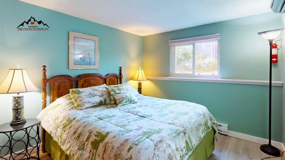 Lower Front Bedroom with Queen Bed