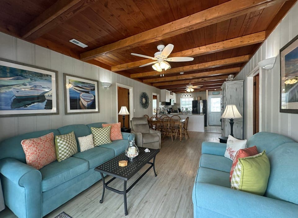 Open Concept Main Living Area