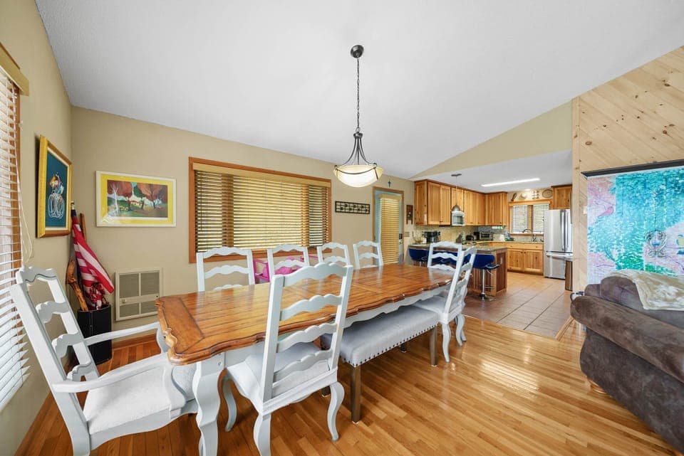 Seating for 10 at the Dining Table with Additional Seating at the Kitchen Bar