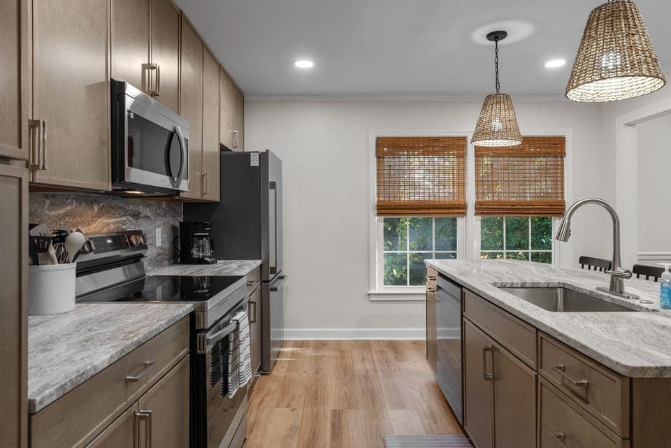 View of the kitchen 