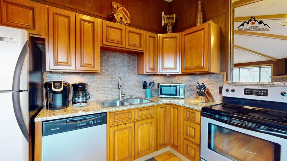 7 Kitchen