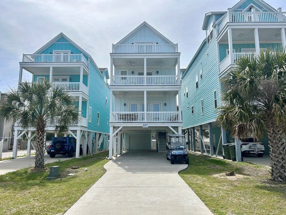 Exterior Front View