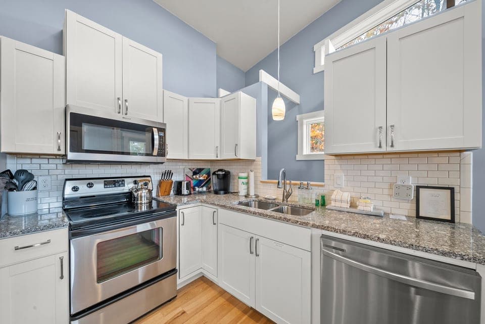 Kitchen with Granite Counters and Stainless Appliances