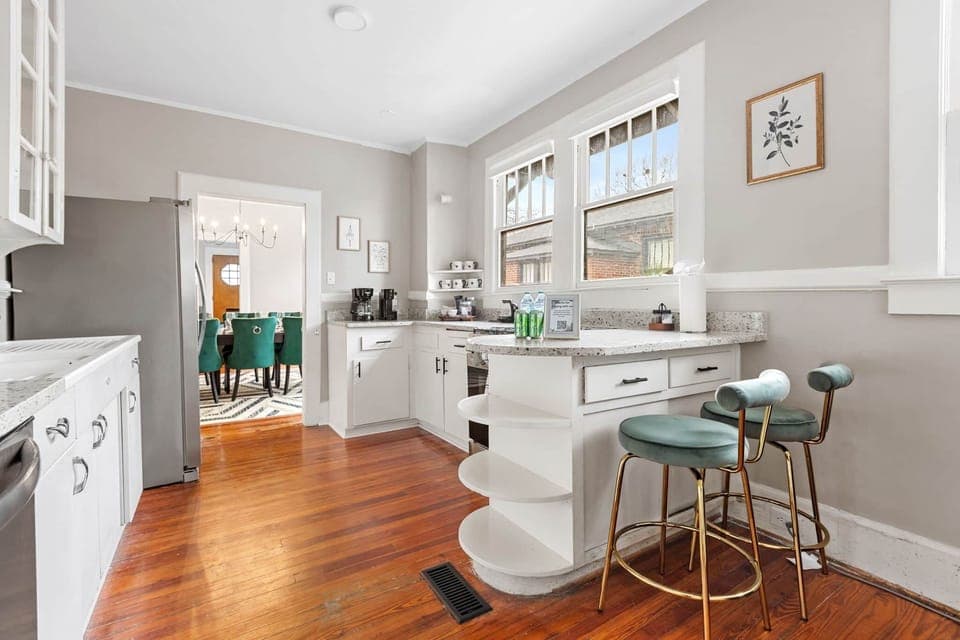 10 web or mls 010 2214Wallace St Columbia SC 29201 GustavoBueno Edit Done