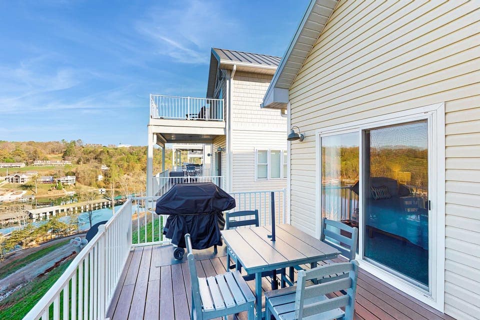 Balcony retreat awaits. And, savor stunning views while grilling or dining on your private terrace!