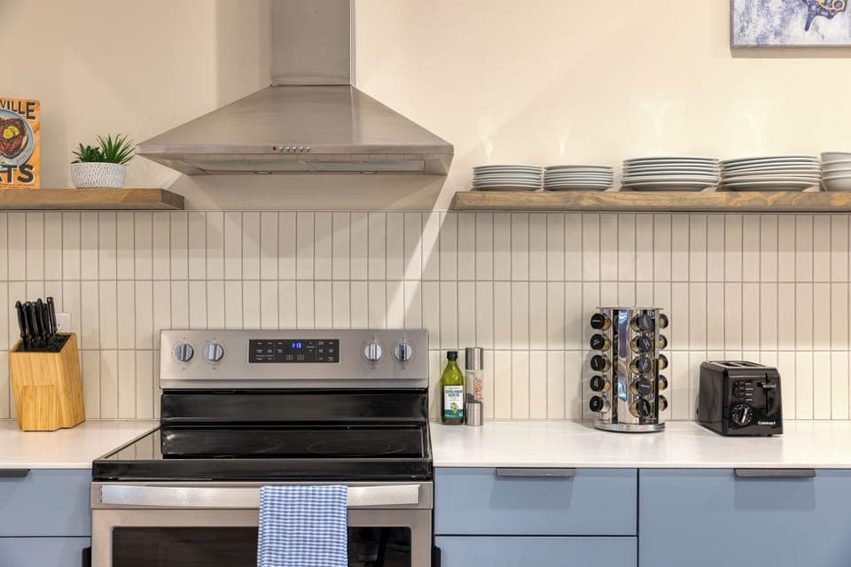 Cook like a pro in this chic, Taylor Swift-inspired kitchen. (A101, A103)