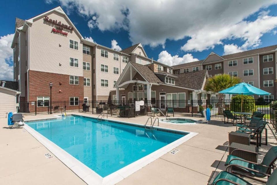 1. Residence Inn by Marriott Florence - Outdoor Pool
