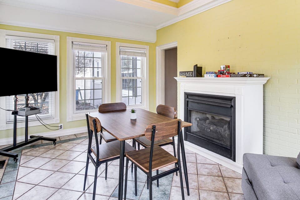 Sunroom | 1st Floor