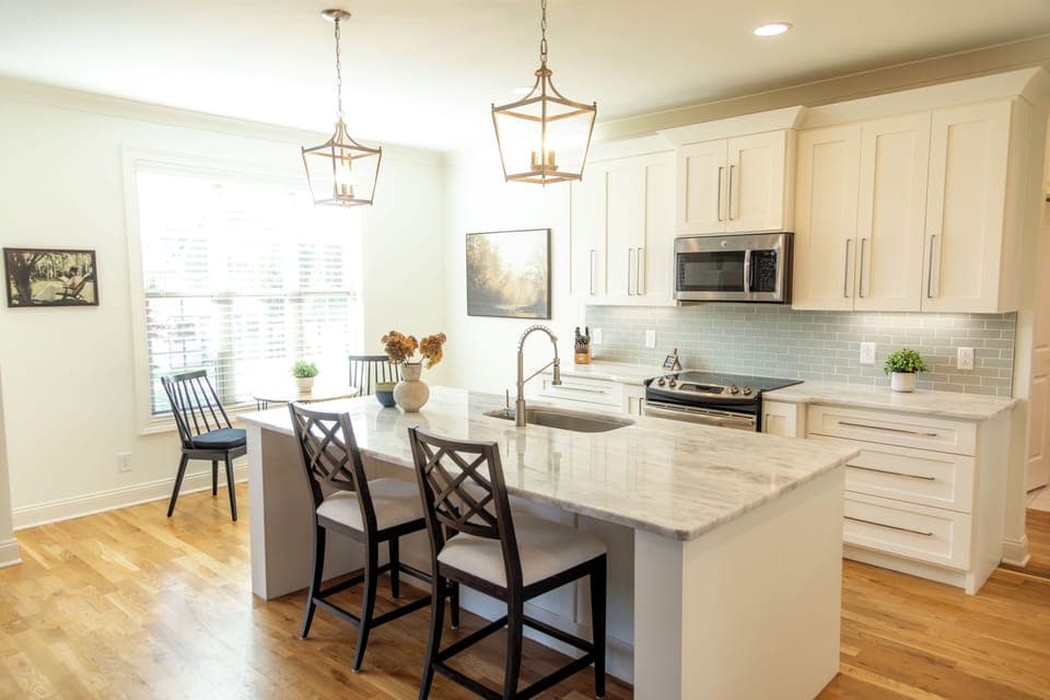 Plenty of room to prepare your food. All cooking utensils and dishes included
