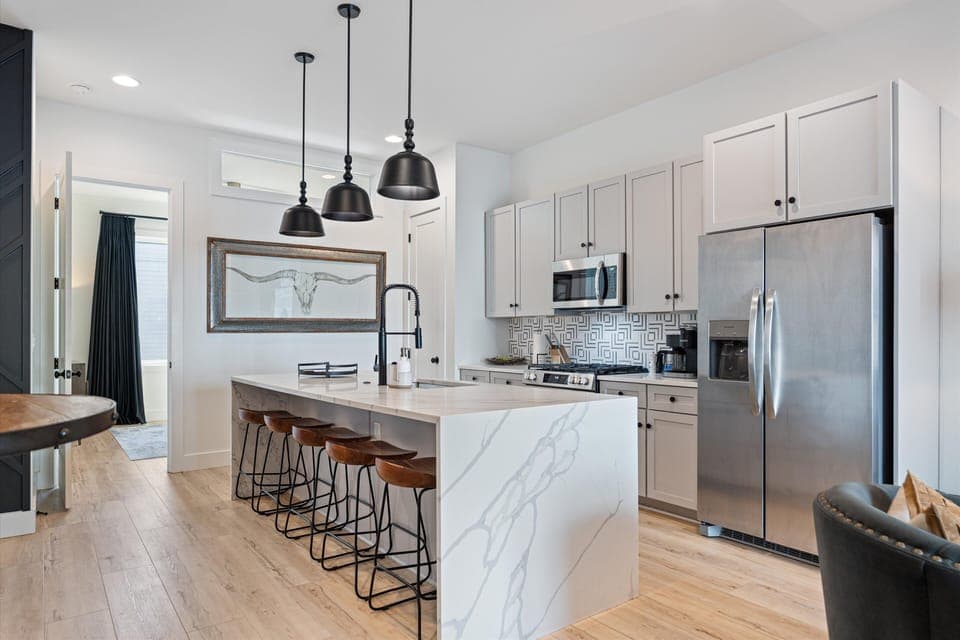 Kitchen island seats 5