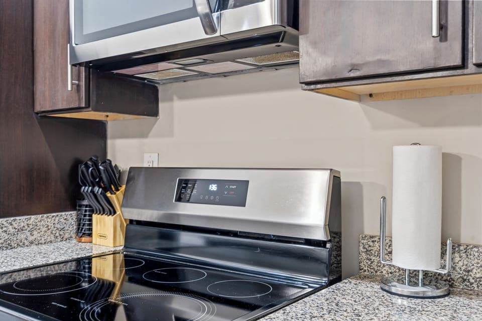 Townhome | Private kitchen