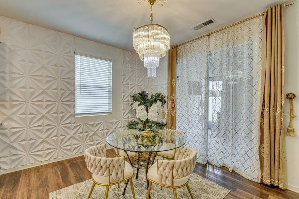Dining Table | 1st Floor
