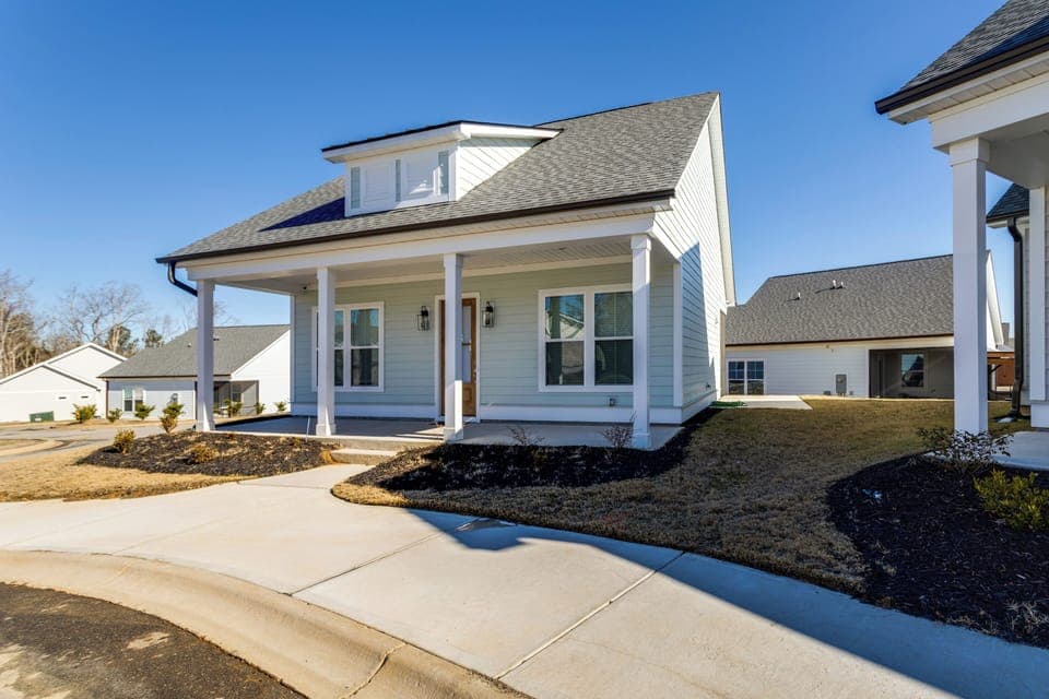 Greenwood Vacation Rental | 2BR | 2.5BA | 1,300 Sq Ft