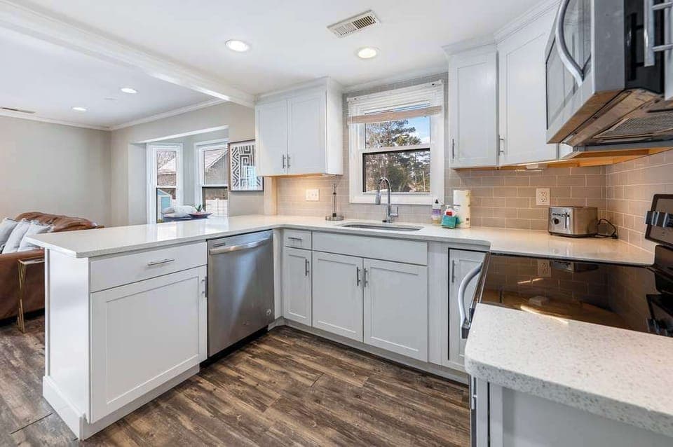 Large Kitchen Area
