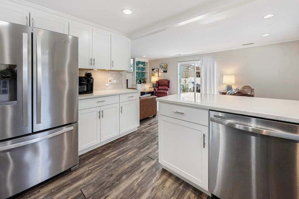 Large Kitchen Area
