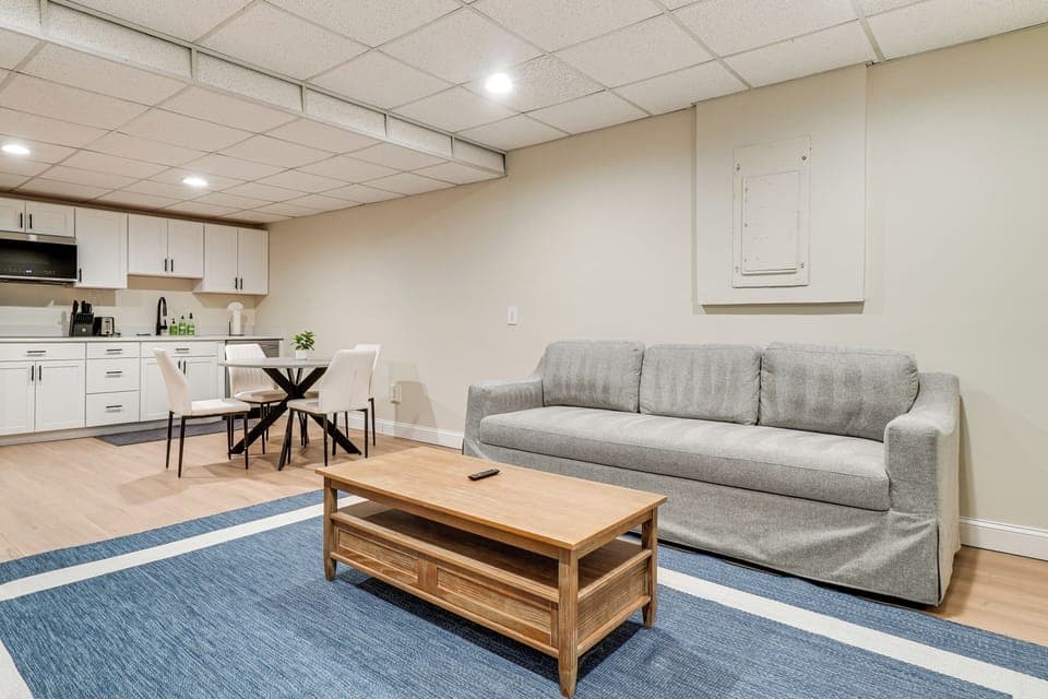 Apartment (1 Bedroom) | Interior