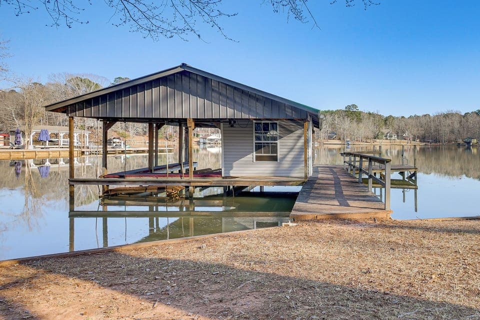 Private Dock | Boat House
