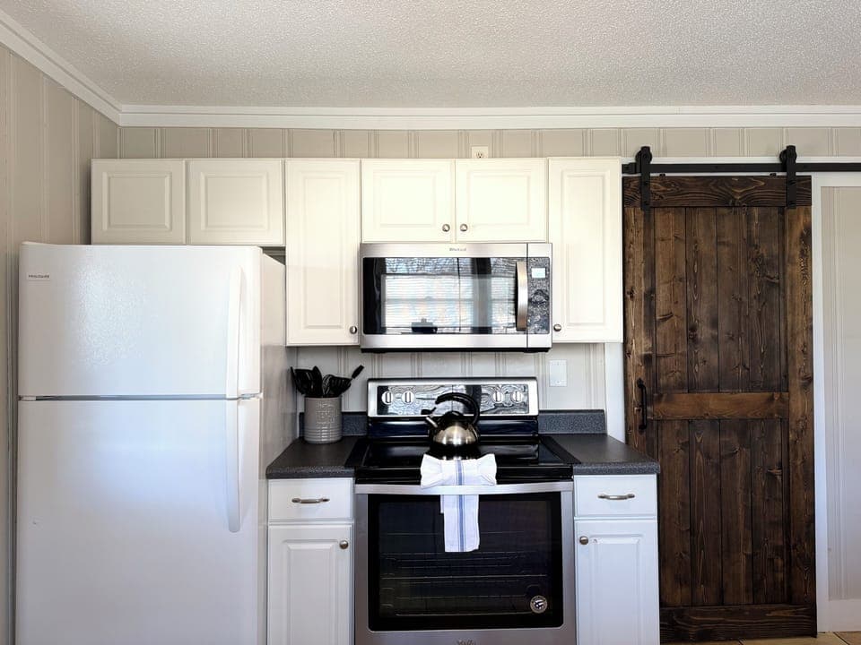 Kitchen. 