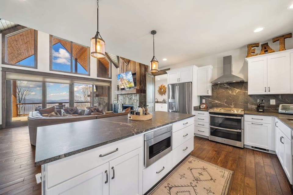 Spacious Kitchen