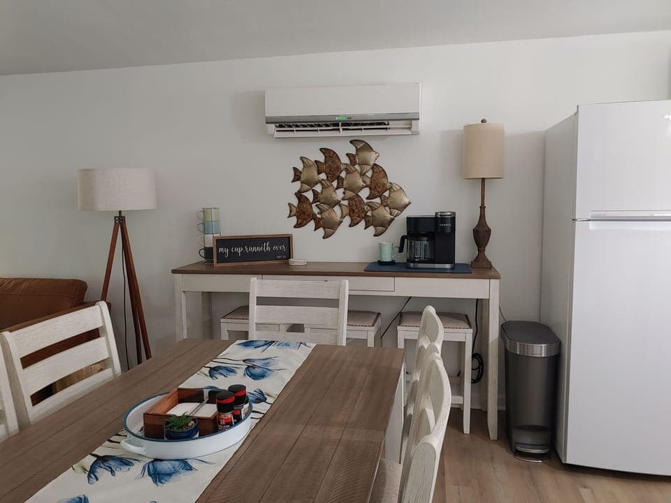 Dining area and coffee bar