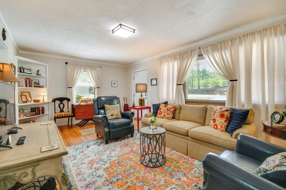 Tryon Vacation Rental | 3BR | 2BA | 1,452 Sq Ft