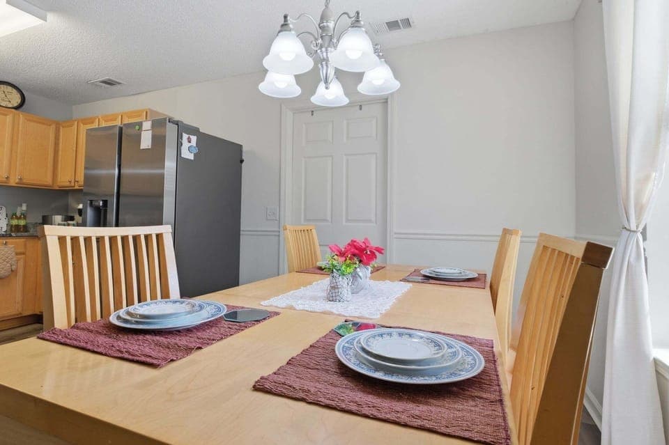 Furniture, Table, Architecture, Building, Dining Room