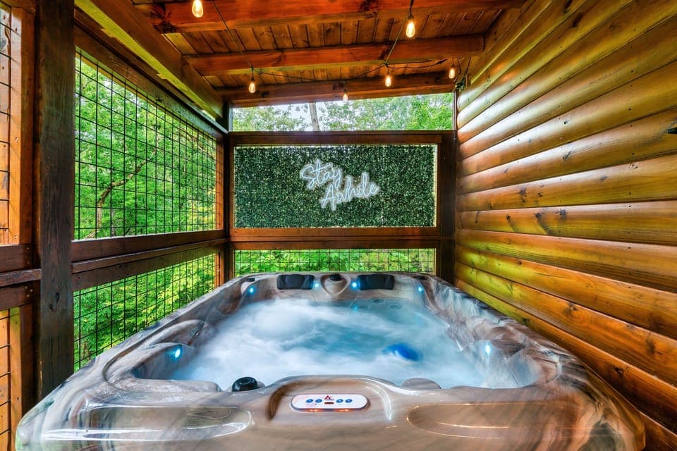 Indoor spa tub