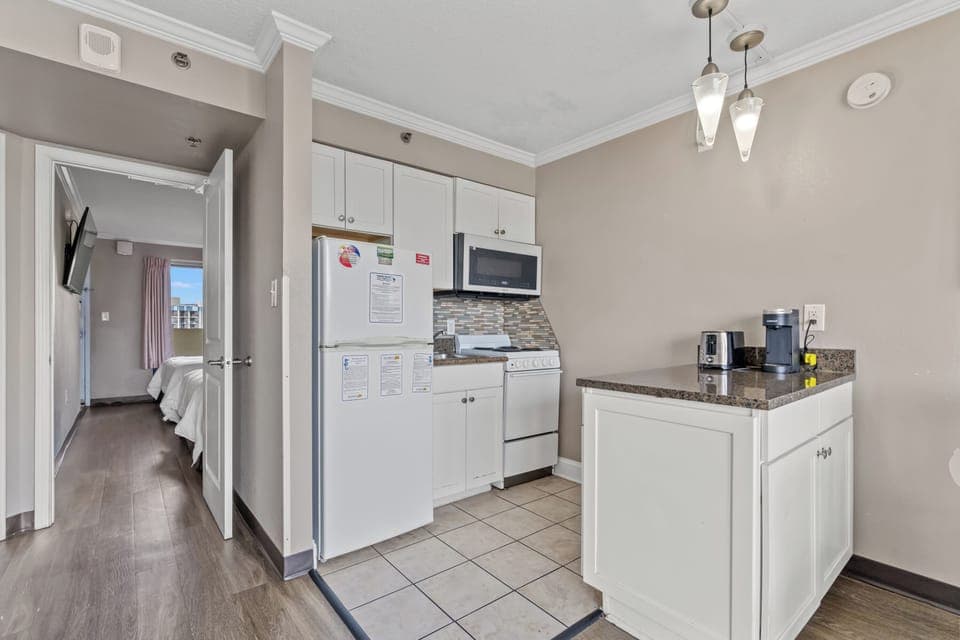 Condo, 1 Bedroom, Ocean View, (1203) | Private kitchen | Fridge, microwave, stovetop, coffee/tea maker