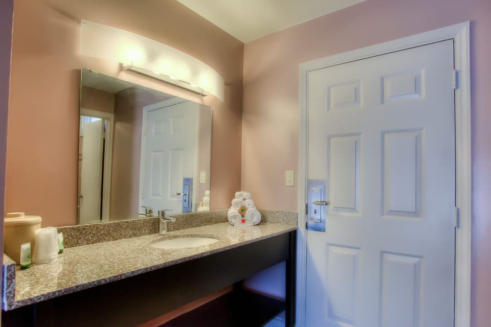 Bathroom sink