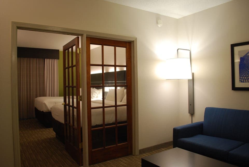 Desk, iron/ironing board, cribs/infant beds, free WiFi