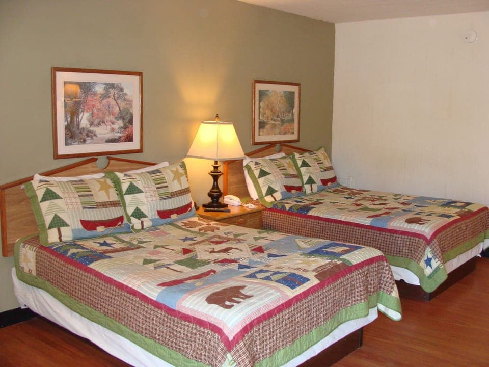 Standard Room, 2 Double Beds, Non Smoking | Individually decorated, laptop workspace, blackout drapes, free WiFi