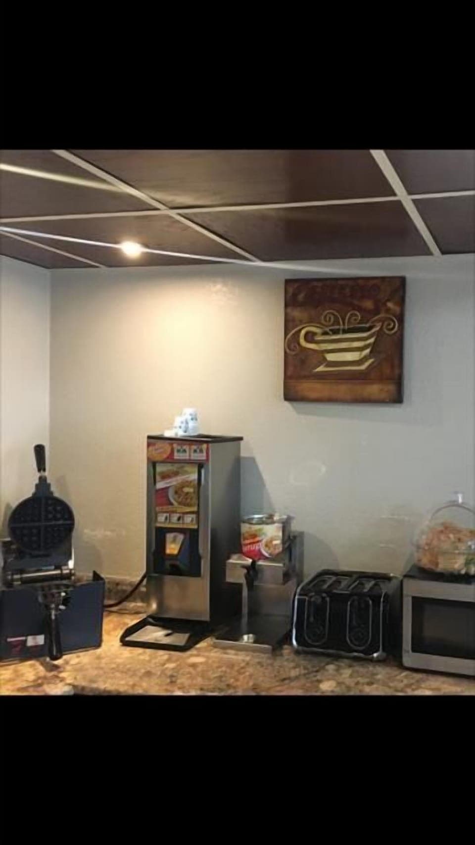 Breakfast area