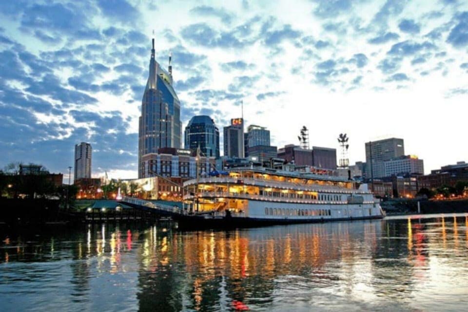 Nestled right on the River in downtown Nashville!