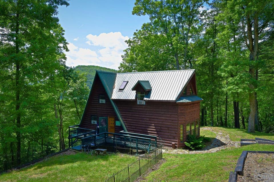 Front of Cabin View