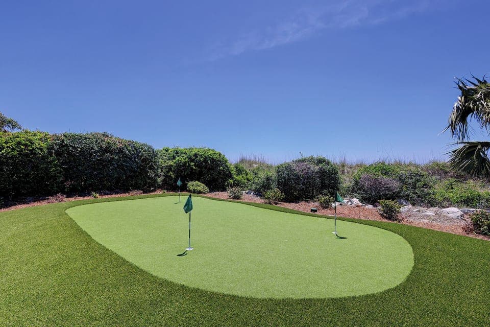 33 Dune - Putting Green