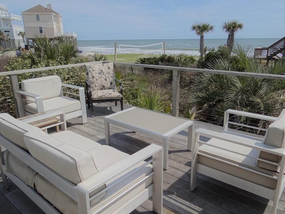 Ocean Side Deck - Open Ocean Views