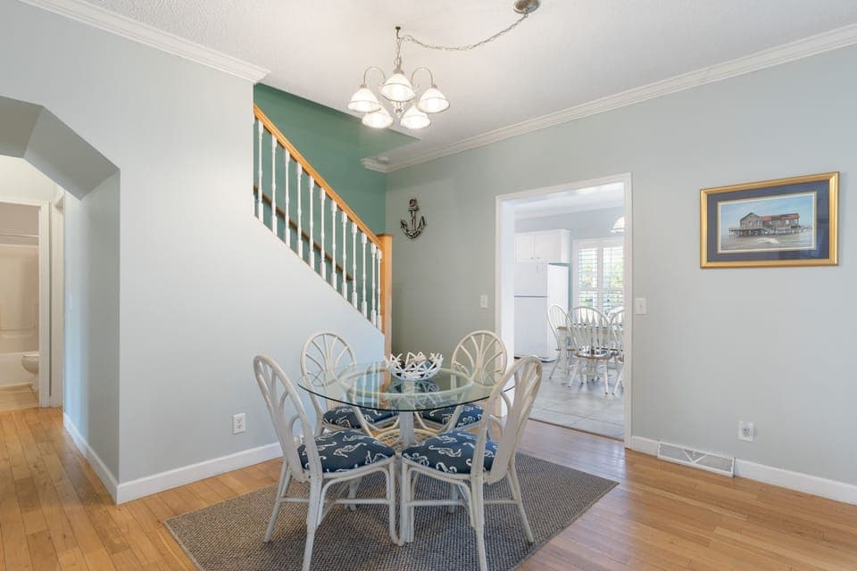 Dining nook