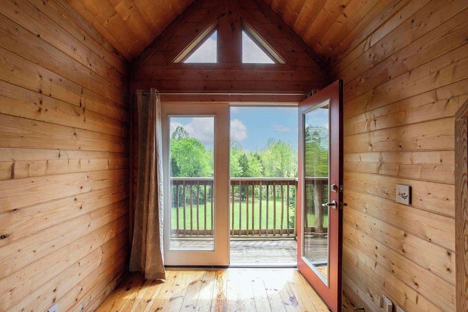 Upstairs Balcony