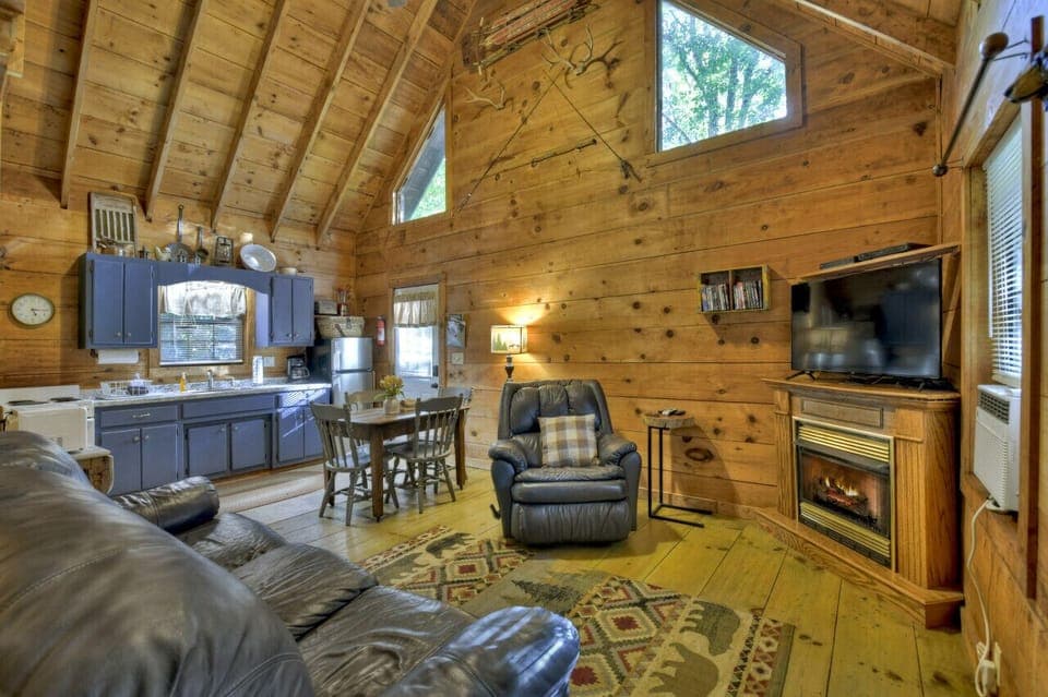 Living Room & Kitchen