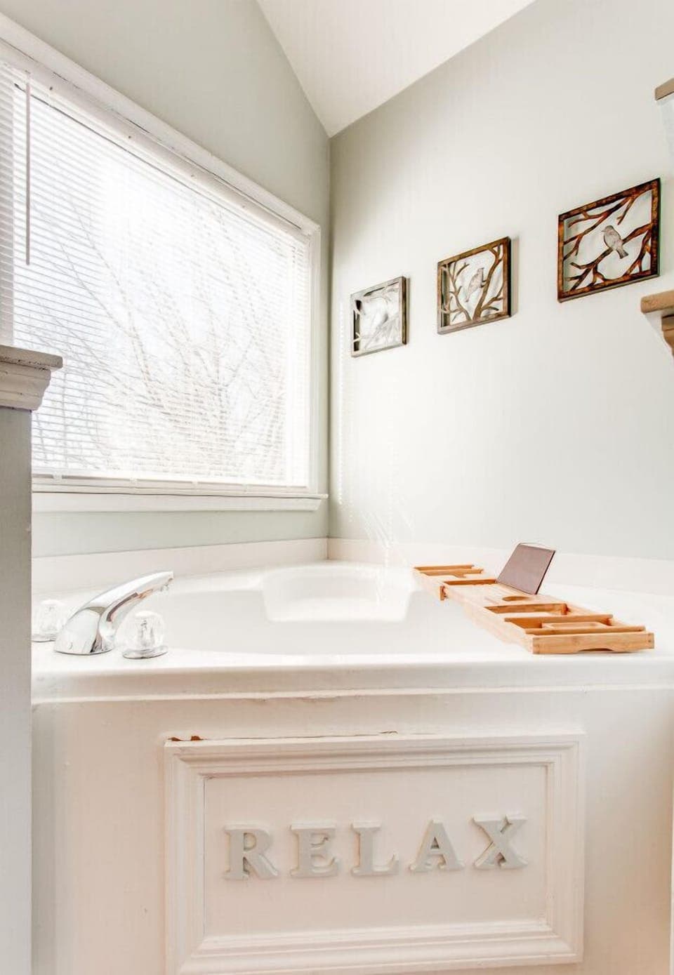 Large soaking tub.