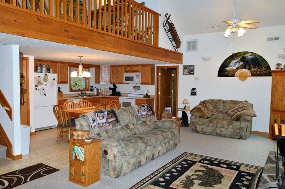 Bear Paw Falls, Living Room into Kitchen (2).JPG