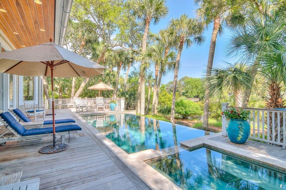 Backyard Oasis - Pool and Hot Tub