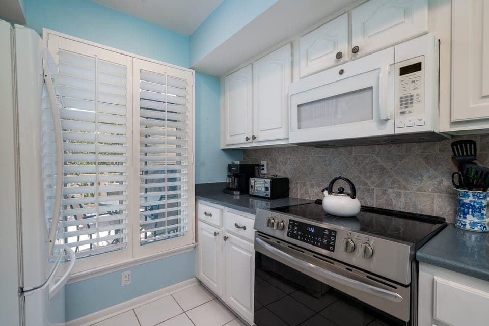 The kitchen window looks on to the front deck.