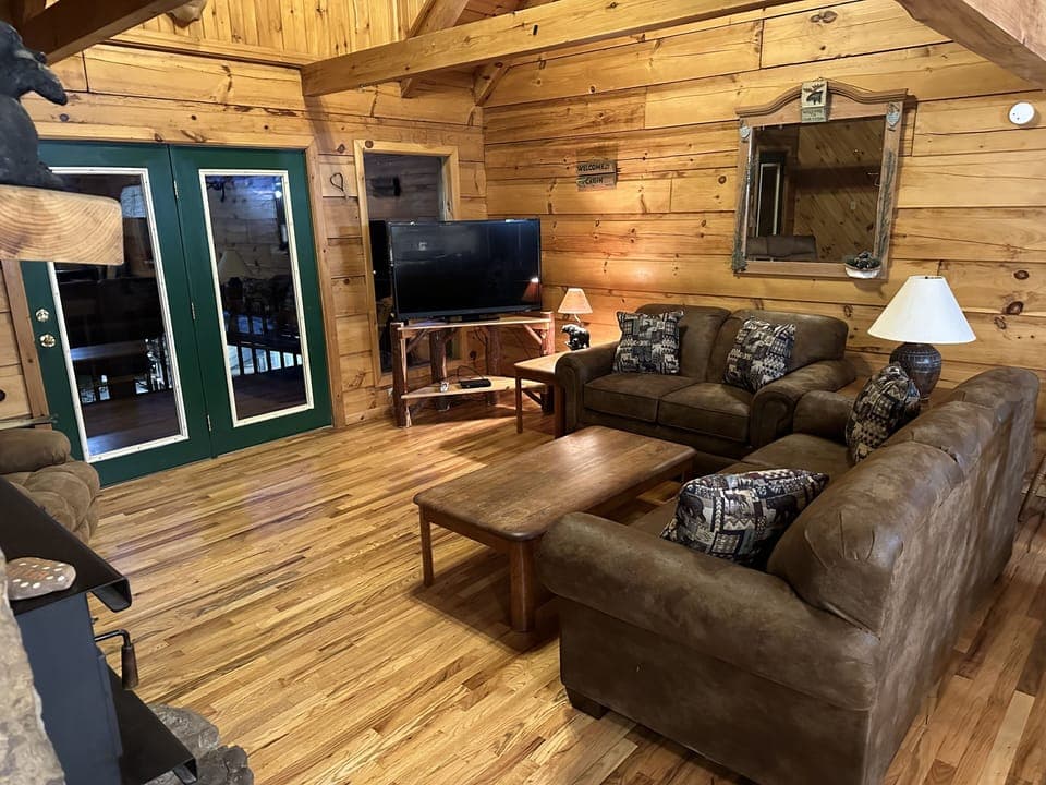 New Furniture In Family Room And Dinning Room. 